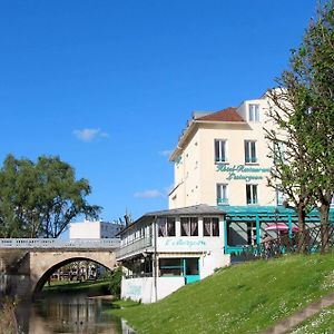 Hôtel L'Esturgeon